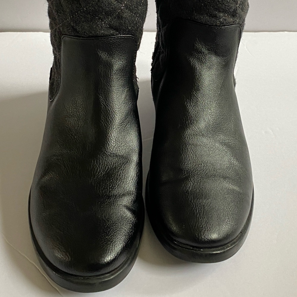 AEROSOLES Black Quilted Heeled Boots Women’s 8M - Picture 3 of 11